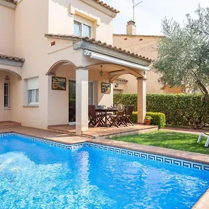 https://villa-hermana.catalonia-hotels.com